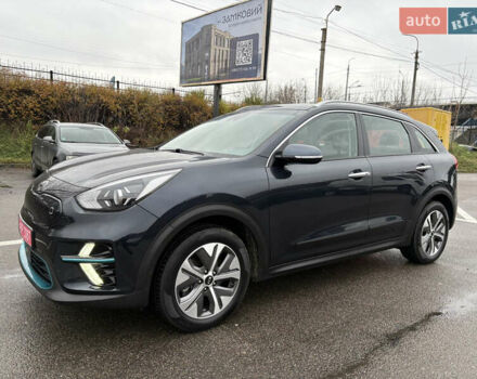 Синий Киа Niro, объемом двигателя 0 л и пробегом 125 тыс. км за 19600 $, фото 13 на Automoto.ua