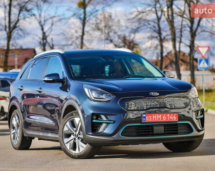 Синий Киа Niro, объемом двигателя 0 л и пробегом 131 тыс. км за 19500 $, фото 2 на Automoto.ua