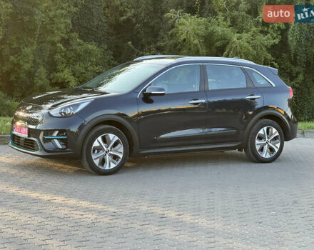 Синій Кіа Niro, об'ємом двигуна 0 л та пробігом 112 тис. км за 19500 $, фото 18 на Automoto.ua