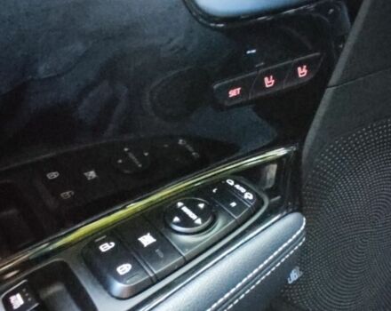 Синій Кіа Niro, об'ємом двигуна 0 л та пробігом 136 тис. км за 19480 $, фото 7 на Automoto.ua