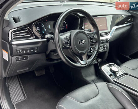 Синий Киа Niro, объемом двигателя 0 л и пробегом 112 тыс. км за 20800 $, фото 33 на Automoto.ua