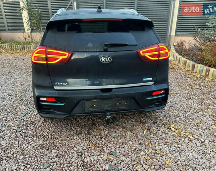 Синій Кіа Niro, об'ємом двигуна 0 л та пробігом 86 тис. км за 22200 $, фото 8 на Automoto.ua