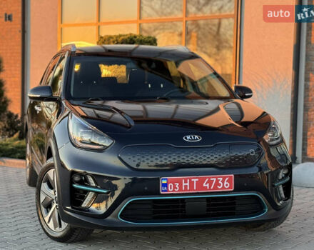 Синий Киа Niro, объемом двигателя 0 л и пробегом 142 тыс. км за 17500 $, фото 5 на Automoto.ua