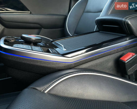 Синій Кіа Niro, об'ємом двигуна 0 л та пробігом 106 тис. км за 21900 $, фото 6 на Automoto.ua