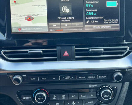 Синій Кіа Niro, об'ємом двигуна 0 л та пробігом 112 тис. км за 19500 $, фото 105 на Automoto.ua