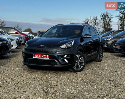 Синий Киа Niro, объемом двигателя 0 л и пробегом 76 тыс. км за 19999 $, фото 5 на Automoto.ua