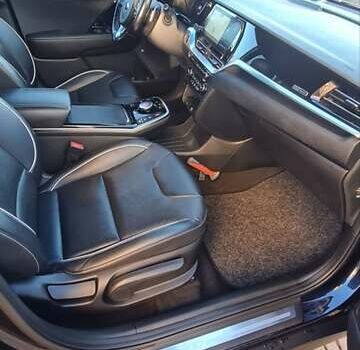 Синий Киа Niro, объемом двигателя 0 л и пробегом 148 тыс. км за 19300 $, фото 32 на Automoto.ua