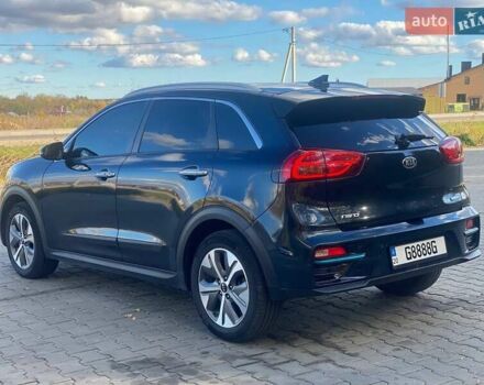Синий Киа Niro, объемом двигателя 0 л и пробегом 130 тыс. км за 18888 $, фото 2 на Automoto.ua