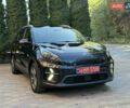 Синий Киа Niro, объемом двигателя 0 л и пробегом 131 тыс. км за 17999 $, фото 1 на Automoto.ua