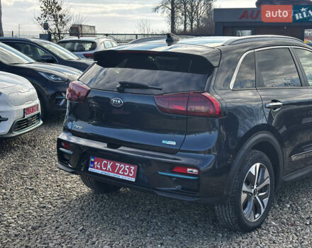 Синий Киа Niro, объемом двигателя 0 л и пробегом 76 тыс. км за 19999 $, фото 12 на Automoto.ua