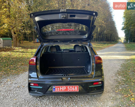 Синій Кіа Niro, об'ємом двигуна 0 л та пробігом 109 тис. км за 20578 $, фото 12 на Automoto.ua