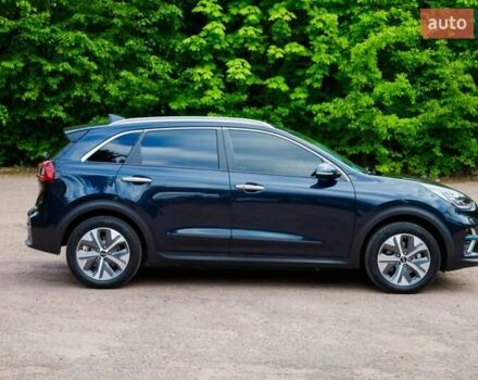 Синий Киа Niro, объемом двигателя 0 л и пробегом 99 тыс. км за 17950 $, фото 12 на Automoto.ua