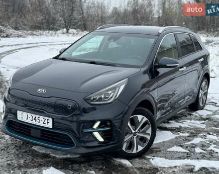 Синій Кіа Niro, об'ємом двигуна 0 л та пробігом 134 тис. км за 19300 $, фото 35 на Automoto.ua