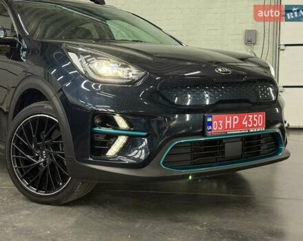 Синій Кіа Niro, об'ємом двигуна 0 л та пробігом 130 тис. км за 19071 $, фото 2 на Automoto.ua