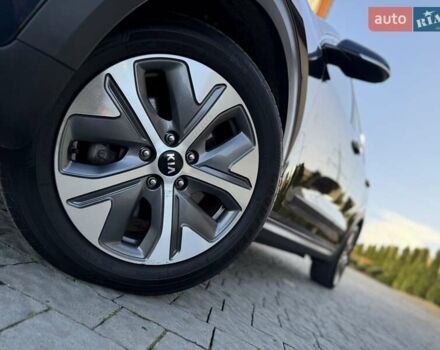 Синий Киа Niro, объемом двигателя 0 л и пробегом 78 тыс. км за 20950 $, фото 32 на Automoto.ua