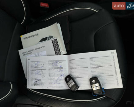 Синій Кіа Niro, об'ємом двигуна 0 л та пробігом 130 тис. км за 18990 $, фото 62 на Automoto.ua