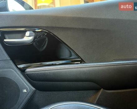 Синий Киа Niro, объемом двигателя 0 л и пробегом 138 тыс. км за 18350 $, фото 89 на Automoto.ua