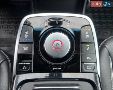 Синій Кіа Niro, об'ємом двигуна 0 л та пробігом 107 тис. км за 19200 $, фото 28 на Automoto.ua