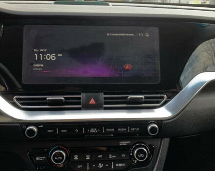 Синий Киа Niro, объемом двигателя 0 л и пробегом 104 тыс. км за 19150 $, фото 28 на Automoto.ua