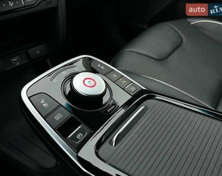 Синий Киа Niro, объемом двигателя 0 л и пробегом 117 тыс. км за 19900 $, фото 68 на Automoto.ua