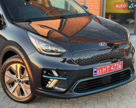 Синий Киа Niro, объемом двигателя 0 л и пробегом 142 тыс. км за 17500 $, фото 7 на Automoto.ua