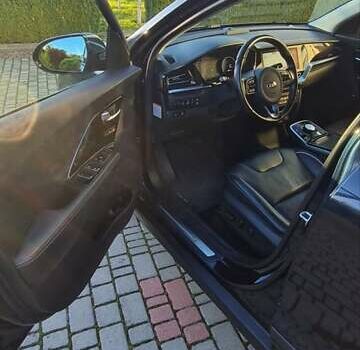 Синий Киа Niro, объемом двигателя 0 л и пробегом 148 тыс. км за 19300 $, фото 11 на Automoto.ua