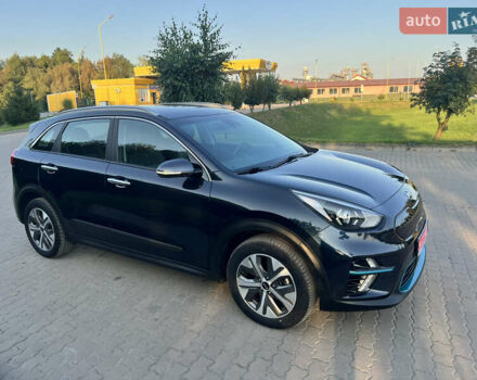 Синій Кіа Niro, об'ємом двигуна 0 л та пробігом 112 тис. км за 19500 $, фото 10 на Automoto.ua