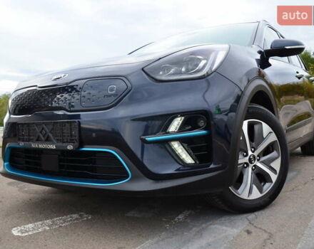 Киа Niro 2020 в Дрогобыче на Automoto.ua Синий Киа Niro, объемом двигателя 0 л и пробегом 81 тыс. км за 19550 $, фото 6 на Automoto.ua