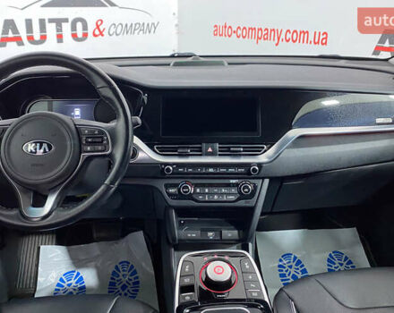 Синий Киа Niro, объемом двигателя 0 л и пробегом 100 тыс. км за 20950 $, фото 11 на Automoto.ua