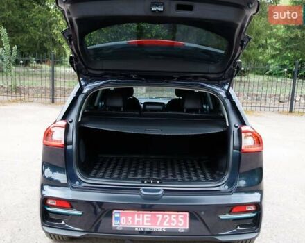 Синий Киа Niro, объемом двигателя 0 л и пробегом 99 тыс. км за 17950 $, фото 41 на Automoto.ua