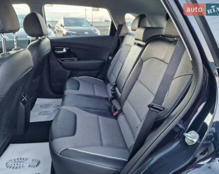 Синий Киа Niro, объемом двигателя 0 л и пробегом 168 тыс. км за 19300 $, фото 34 на Automoto.ua