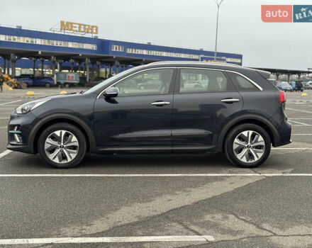 Синій Кіа Niro, об'ємом двигуна 0 л та пробігом 133 тис. км за 18900 $, фото 14 на Automoto.ua