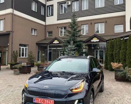 Синий Киа Niro, объемом двигателя 0 л и пробегом 126 тыс. км за 19200 $, фото 25 на Automoto.ua