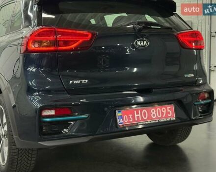 Синий Киа Niro, объемом двигателя 0 л и пробегом 90 тыс. км за 18427 $, фото 4 на Automoto.ua
