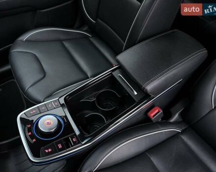 Синий Киа Niro, объемом двигателя 0 л и пробегом 95 тыс. км за 20500 $, фото 48 на Automoto.ua