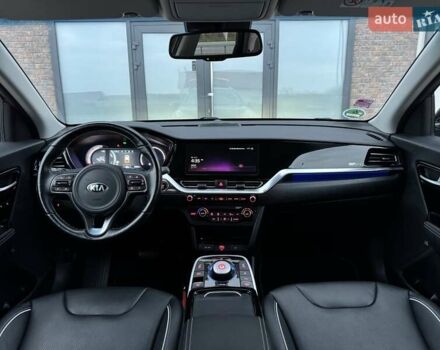 Синий Киа Niro, объемом двигателя 0 л и пробегом 95 тыс. км за 20500 $, фото 2 на Automoto.ua