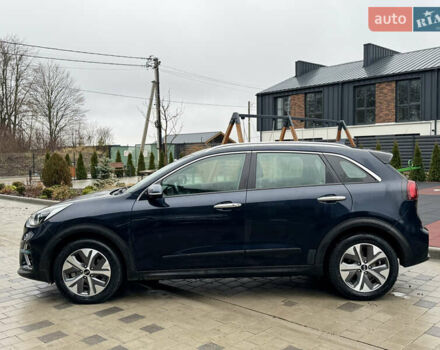 Синий Киа Niro, объемом двигателя 0 л и пробегом 63 тыс. км за 19990 $, фото 9 на Automoto.ua