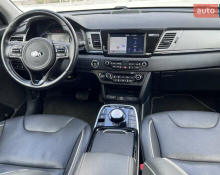 Синий Киа Niro, объемом двигателя 0 л и пробегом 126 тыс. км за 18548 $, фото 25 на Automoto.ua
