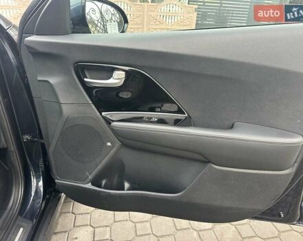 Синій Кіа Niro, об'ємом двигуна 0 л та пробігом 170 тис. км за 18300 $, фото 12 на Automoto.ua