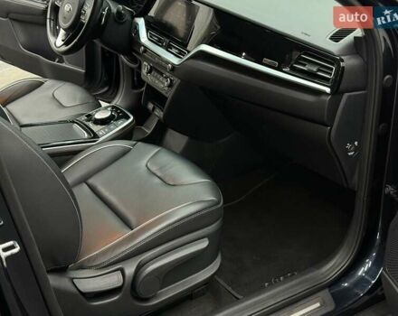 Синій Кіа Niro, об'ємом двигуна 0 л та пробігом 90 тис. км за 19989 $, фото 27 на Automoto.ua
