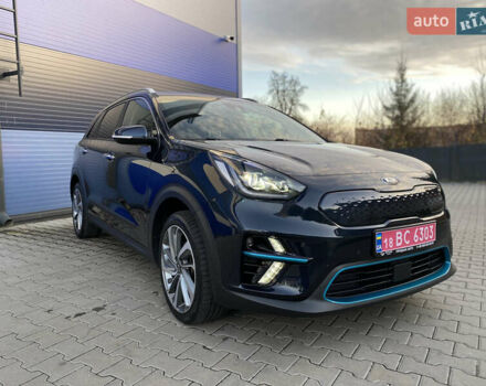 Синій Кіа Niro, об'ємом двигуна 0 л та пробігом 105 тис. км за 20300 $, фото 6 на Automoto.ua