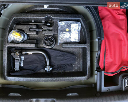 Синій Кіа Niro, об'ємом двигуна 0 л та пробігом 106 тис. км за 21900 $, фото 97 на Automoto.ua