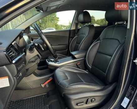 Синий Киа Niro, объемом двигателя 0 л и пробегом 90 тыс. км за 20800 $, фото 39 на Automoto.ua