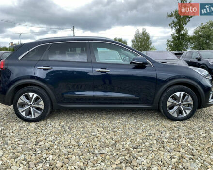 Синий Киа Niro, объемом двигателя 0 л и пробегом 119 тыс. км за 20800 $, фото 22 на Automoto.ua