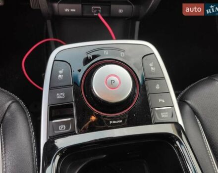 Синій Кіа Niro, об'ємом двигуна 0 л та пробігом 120 тис. км за 19890 $, фото 26 на Automoto.ua
