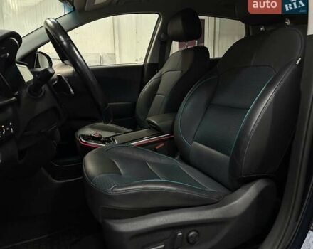 Синій Кіа Niro, об'ємом двигуна 0 л та пробігом 32 тис. км за 23900 $, фото 32 на Automoto.ua