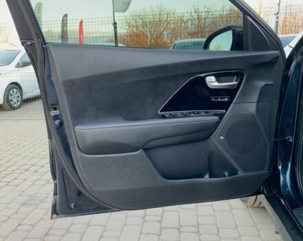 Синій Кіа Niro, об'ємом двигуна 0 л та пробігом 119 тис. км за 18455 $, фото 10 на Automoto.ua