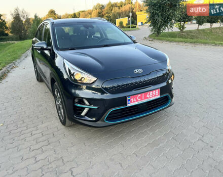 Синій Кіа Niro, об'ємом двигуна 0 л та пробігом 112 тис. км за 19500 $, фото 86 на Automoto.ua