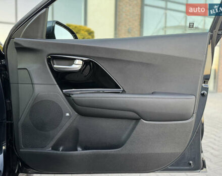 Синий Киа Niro, объемом двигателя 0 л и пробегом 142 тыс. км за 17500 $, фото 52 на Automoto.ua