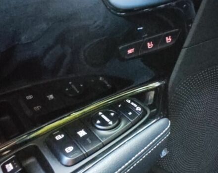 Киа Niro 2020 в Львове на Automoto.ua Синий Киа Niro, объемом двигателя 0 л и пробегом 135 тыс. км за 19870 $, фото 16 на Automoto.ua